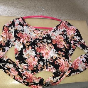 FLORAL CROP TOP